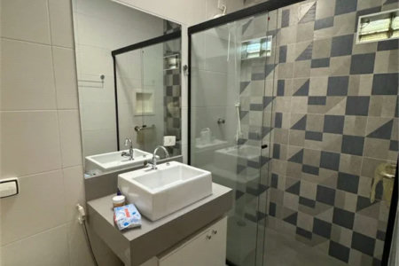 Casa Térrea à venda com 3 quartos, sendo 1 suíte, em Vila Madalena, São Paulo, SP