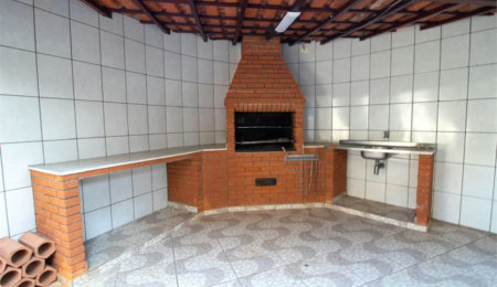 Sobrado à venda com 3 quartos, sendo 1 suíte,  em Jardim Ester, São Paulo, SP