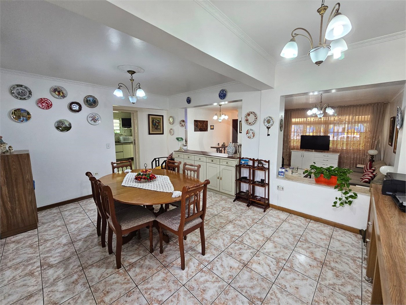 Casa Térrea à venda com 4 quartos, sendo 1 suíte, em Parque Edu Chaves, São Paulo, SP