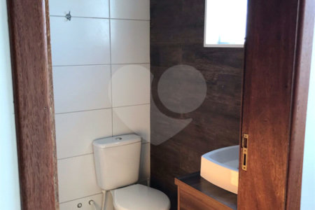 Casa à venda com 3 suítes no condomínio Horto Florestal II, Sorocaba - SP