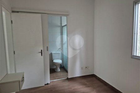 Apartamento à venda com 3 quartos em Lapa de Baixo, São Paulo, SP