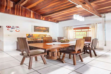 Casa com 3 dormitórios à venda, 276 m² por R$ 700.000,00 - Vitória Régia - Atibaia/SP