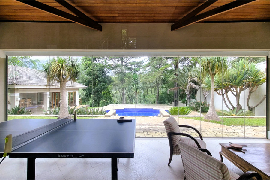Casa à venda ou para alugar com 5 suítes em Serra da Cantareira, Mairiporã, SP