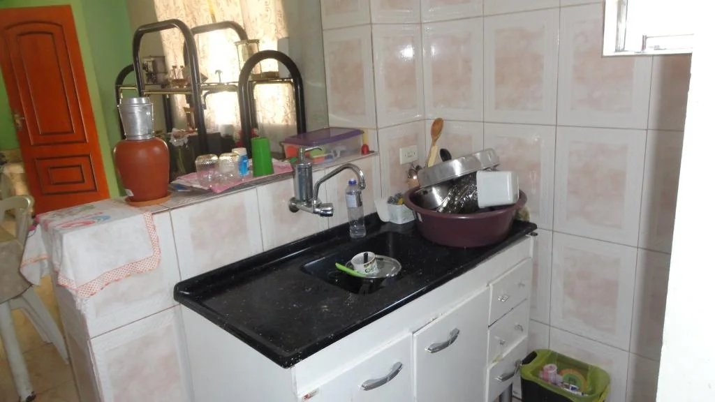 Sobrado à venda com 5 quartos, sendo 1 suíte, em Parque Ipê, São Paulo, SP