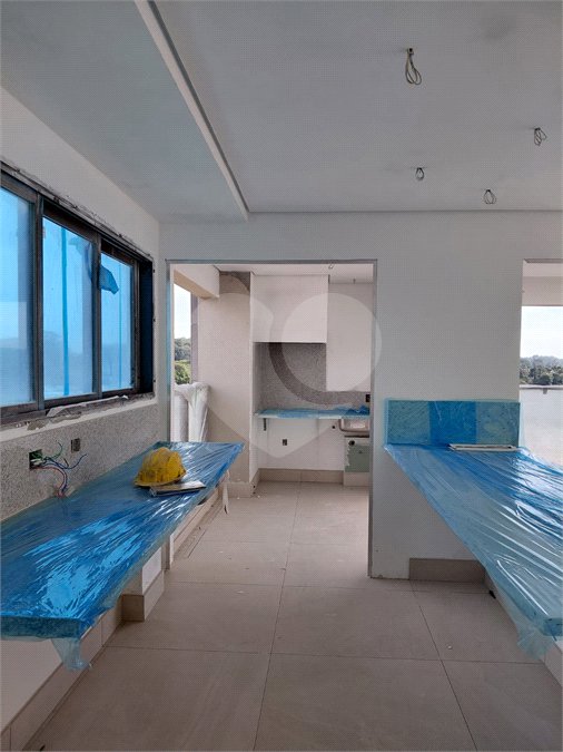 Apartamento à venda com 3 suítes em Jardim Leonor Mendes de Barros, São Paulo, SP