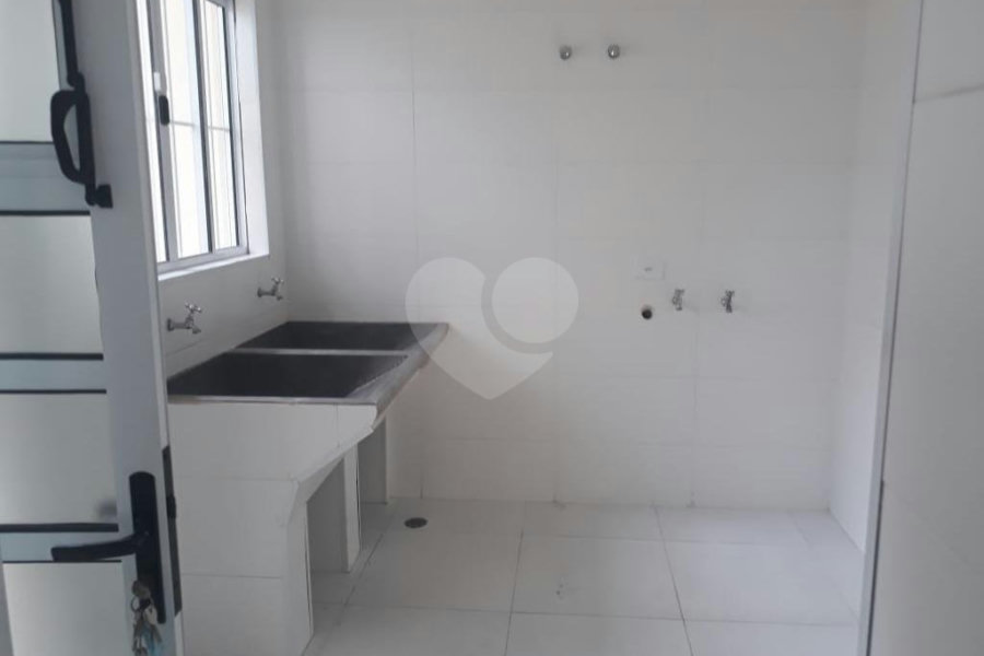 Casa à venda com 4 quartos, sendo 2 suítes, em Santana, São Paulo, SP