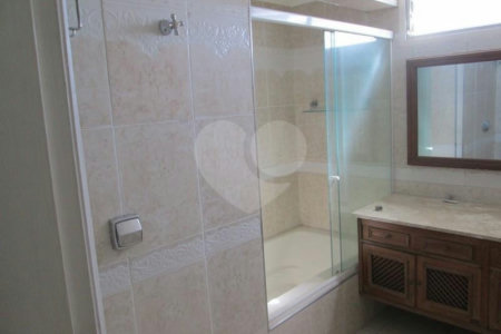 Apartamento à venda com 4 quartos, sendo 1 suíte,  em Paraisópolis, São Paulo, SP