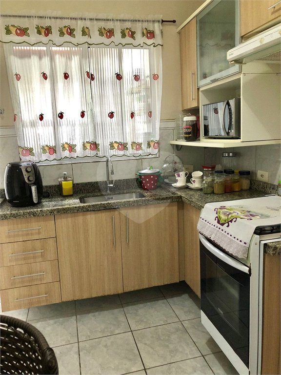 Casa à venda com 2 quartos no condomínio Világio Vitória, Mogi das Cruzes - SP