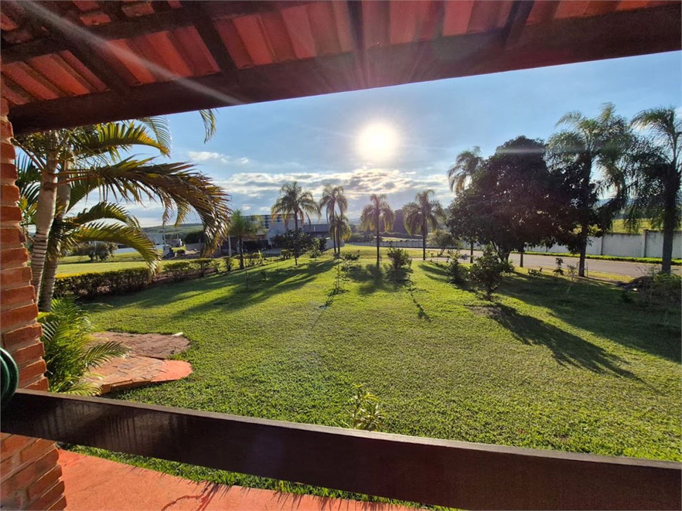 Chácara com 3 dormitórios à venda, 1200 m² por R$ 870.000,00 - Condomínio Ninho Verde II - Pardinho/SP
