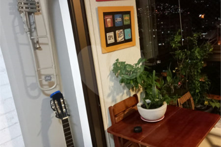 Apartamento à venda com 3 quartos, sendo 1 suíte, em Rio Comprido, Rio de Janeiro, RJ
