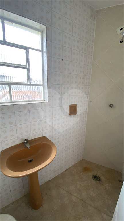 Sobrado à venda com 3 quartos, sendo 1 suíte, em Interlagos, São Paulo, SP