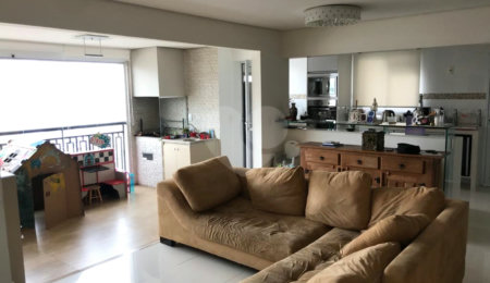 Apartamento à venda com 3 quartos, sendo 1 suíte,  em Barra Funda, São Paulo, SP