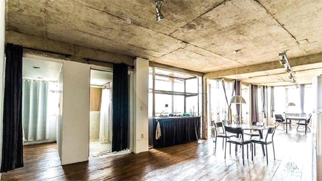 Apartamento à venda com 1 quarto em Barra Funda, São Paulo, SP