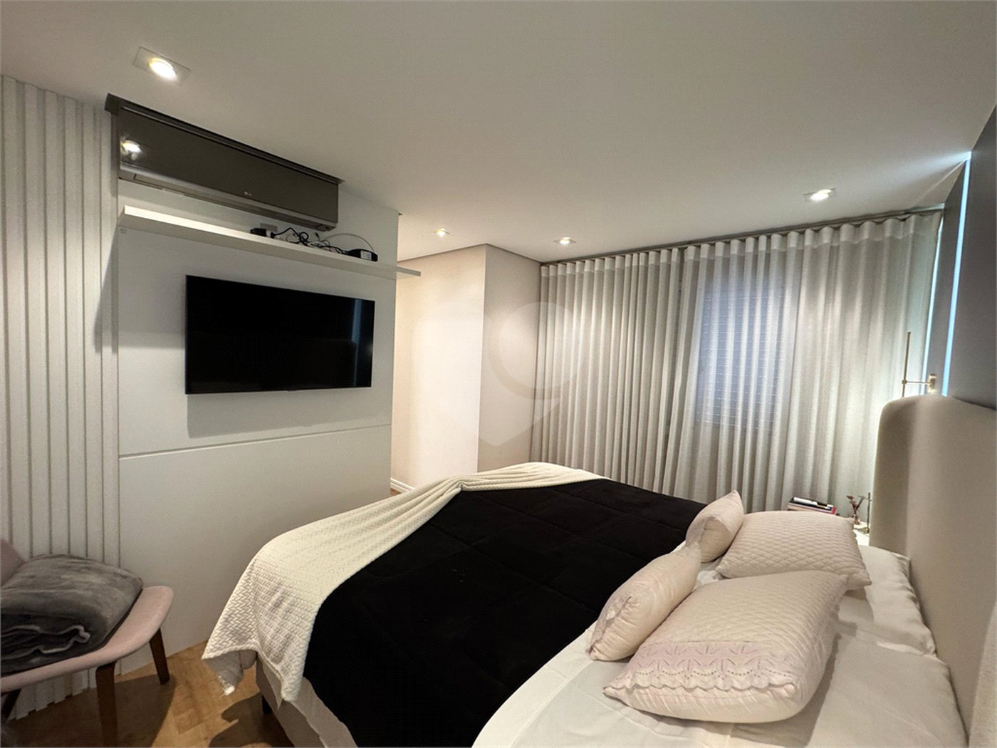 Apartamento à venda com 3 quartos, sendo 1 suíte, em Jardim Belvedere, Sorocaba, SP