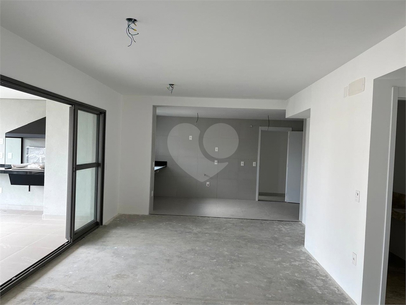 Apartamento à venda com 3 suítes em Paraíso, São Paulo, SP
