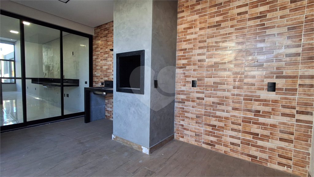 Casa à venda com 3 quartos, sendo 1 suíte, no condomínio Horto Florestal 1, Sorocaba - SP