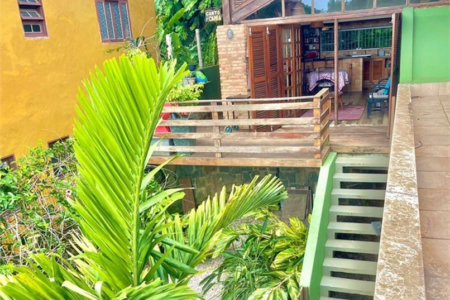Casa com 3 dormitórios à venda, 122 m² por R$ 1.100.000,00 - Toninhas - Ubatuba/SP