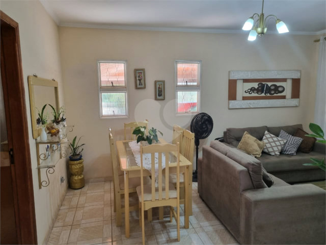 Casa Térrea à venda com 3 quartos no Centro, Serra Negra, SP