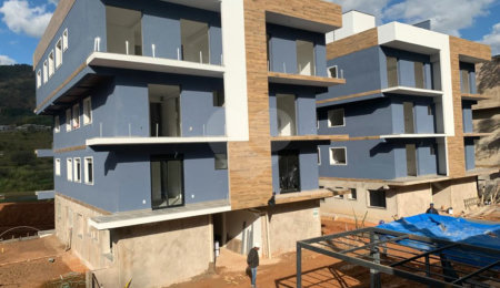 Duplex à venda com 4 quartos, sendo 2 suítes, em Nova Gardênia, Atibaia, SP