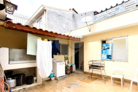 Sobrado à venda com 5 quartos, sendo 1 suíte, em Vila Monumento, São Paulo, SP
