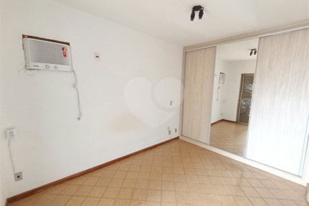 Apartamento à venda com 3 quartos, sendo 1 suíte, no Centro, Ribeirão Preto, SP