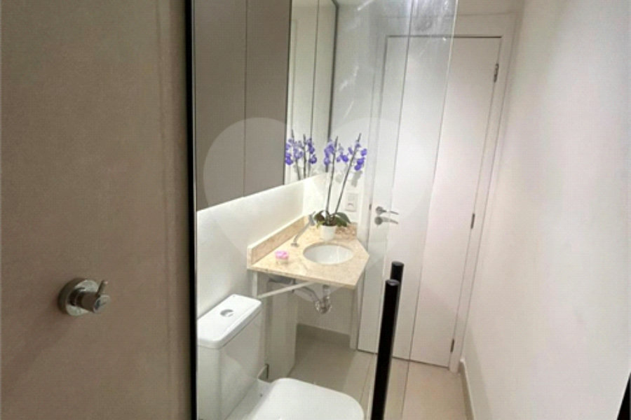 Apartamento à venda com 3 quartos, sendo 1 suíte, em Vila Andrade, São Paulo, SP