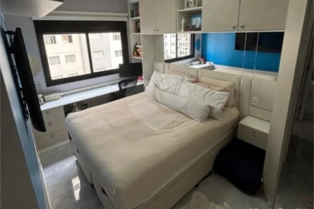 Apartamento com 57m², 2 dormitórios, sendo 1 suíte, 1 vaga, à venda no Brás.