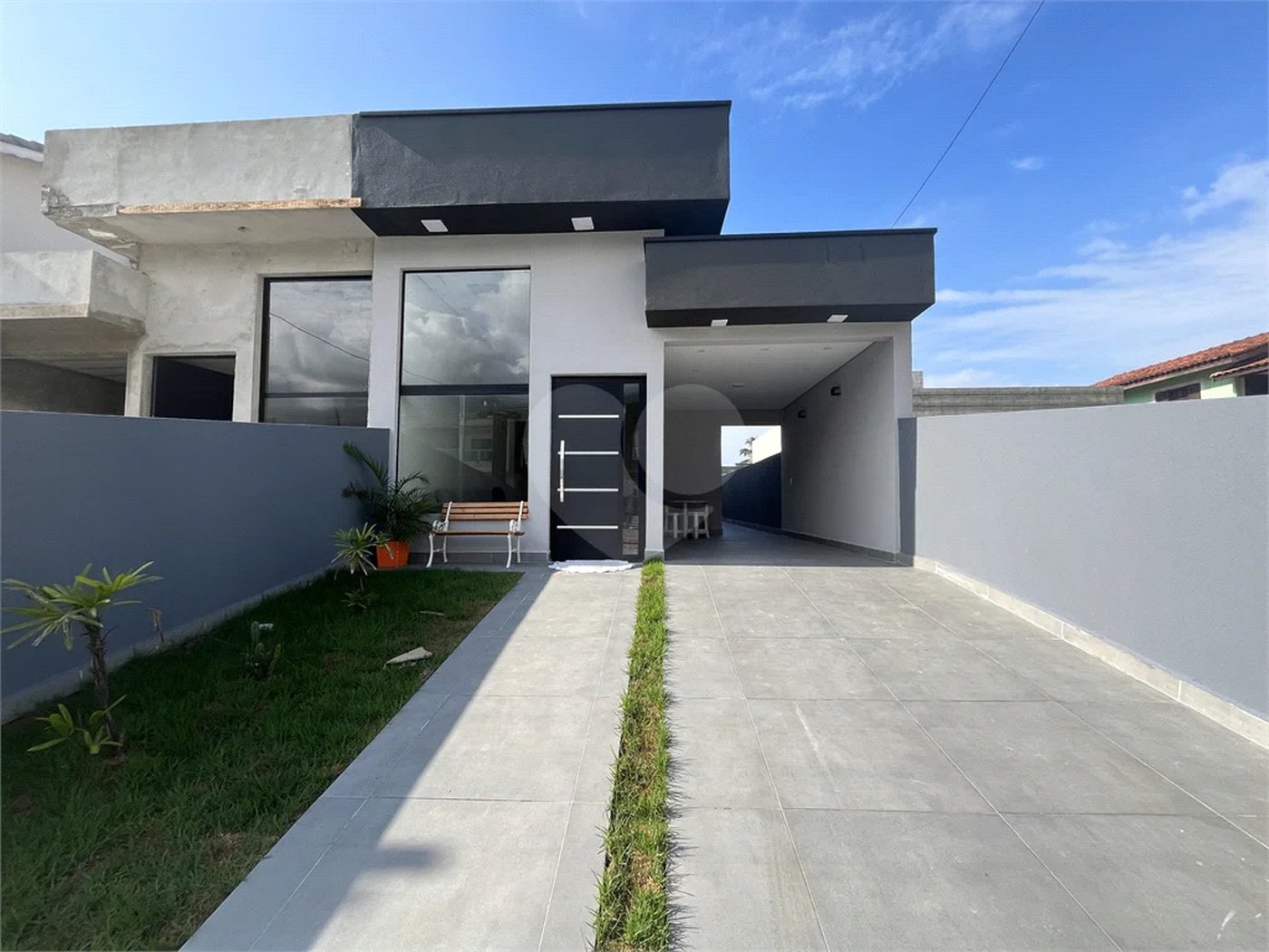 Casa à venda com 3 quartos, sendo 1 suíte,  em Morada da Praia, Bertioga, SP