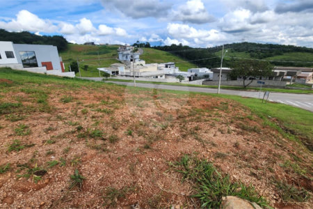 Terreno à venda no condomínio Santa Isabel I, Louveira - SP