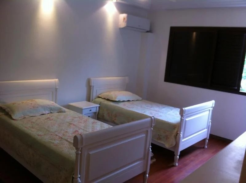 Apartamento à venda com 4 suítes em Real Parque, São Paulo, SP