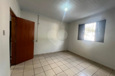 Casa à venda com 2 quartos no Centro, Itapetininga, SP