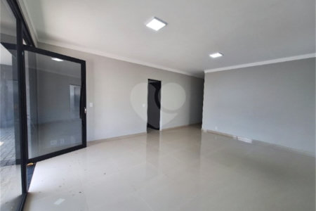 Casa para alugar com 5 quartos no Centro, Vinhedo, SP