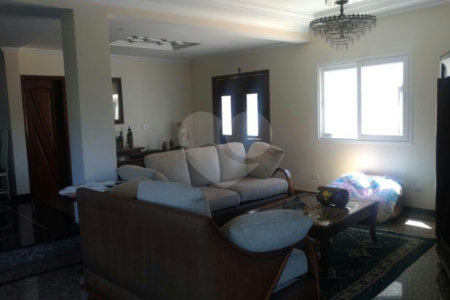 Casa à venda com 5 suítes em Arujázinho I, Ii e Iii, Arujá, SP