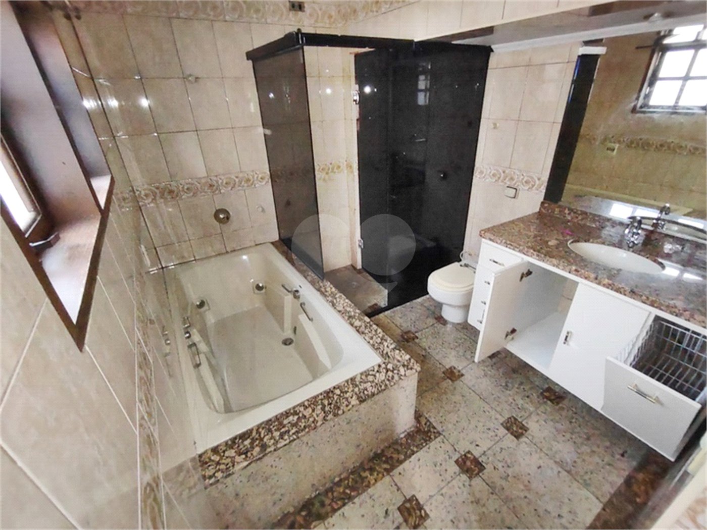 Casa à venda com 3 quartos, sendo 1 suíte, em Vila Mazzei, São Paulo, SP