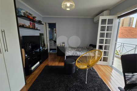 Sobrado à venda com 3 quartos, sendo 2 suítes, em Jardim Bonfiglioli, São Paulo, SP