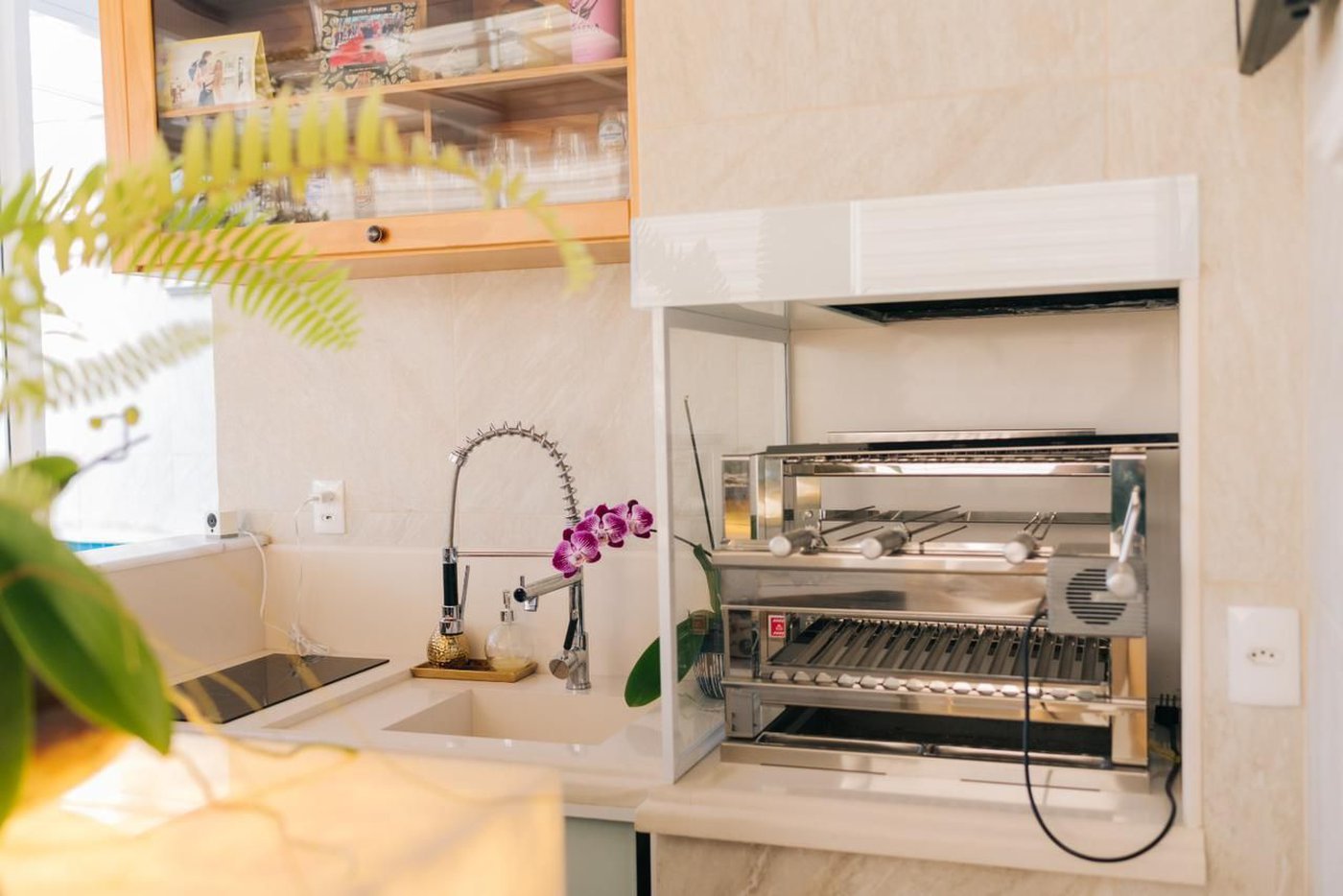 Cobertura Duplex 4 suítes, porteira fechada, piscina privativa e acabamentos exclusivos, em Santos