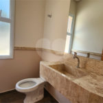 Casa à venda com 4 suítes no condomínio Santa Isabel I, Louveira - SP