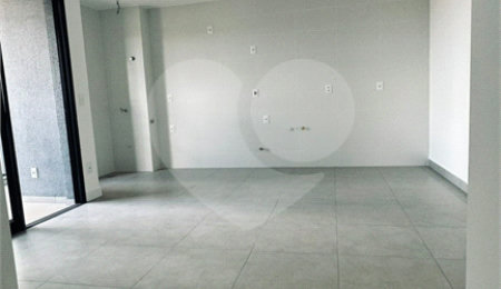 Apartamento à venda com 3 quartos, sendo 1 suíte,  em Cidade Alta, Cuiabá, MT