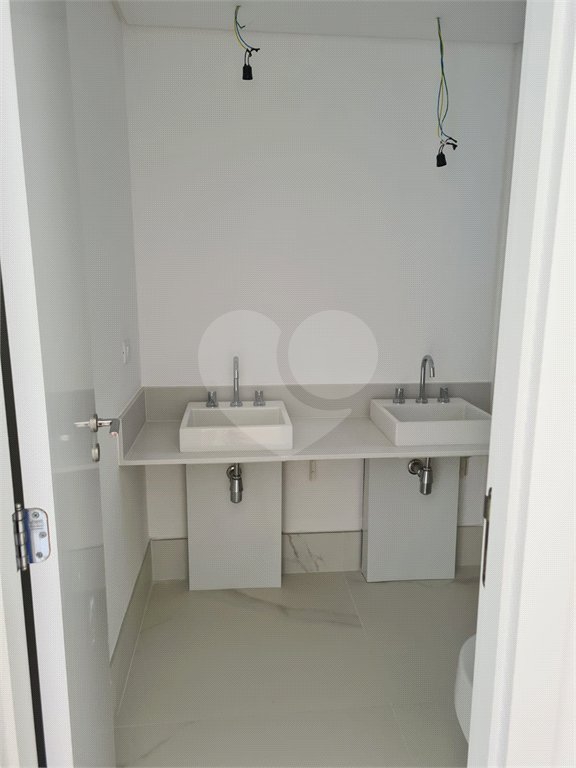 Apartamento à venda com 3 suítes em Vila Clementino, São Paulo, SP