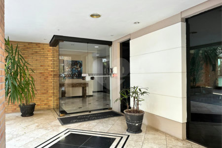 Apartamento à venda com 2 suítes em Vila Andrade, São Paulo, SP