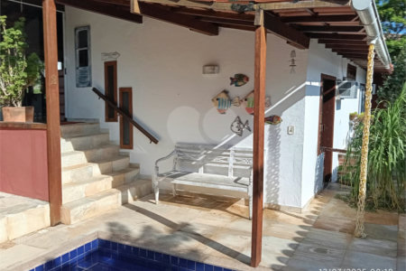Casa à venda com 4 quartos, sendo 3 suítes, em Geribá, Armação dos Búzios, RJ