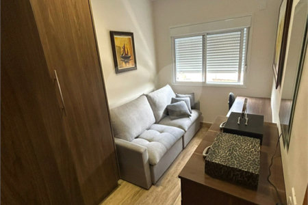 Sobrado à venda com 3 quartos, sendo 1 suíte, em Santa Teresinha, São Paulo, SP