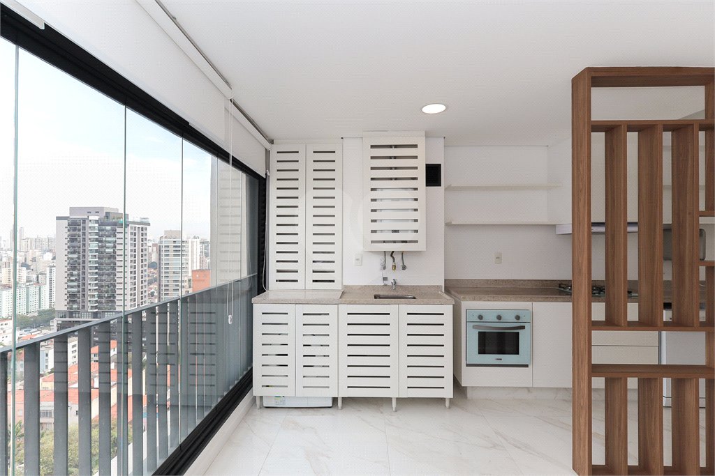 Apartamento à venda com 2 quartos, sendo 1 suíte, em Perdizes, São Paulo, SP