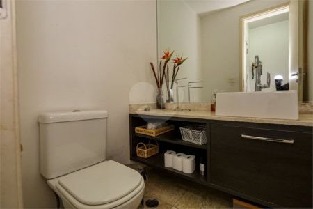 Apartamento à venda com 3 suítes em Alto da Boa Vista, São Paulo, SP