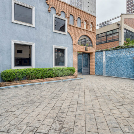 Casa à venda ou para alugar com 1 quarto em Brooklin, São Paulo, SP
