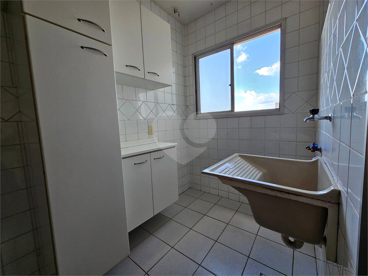 Apartamento com 3 dormitórios à venda no centro de São Carlos