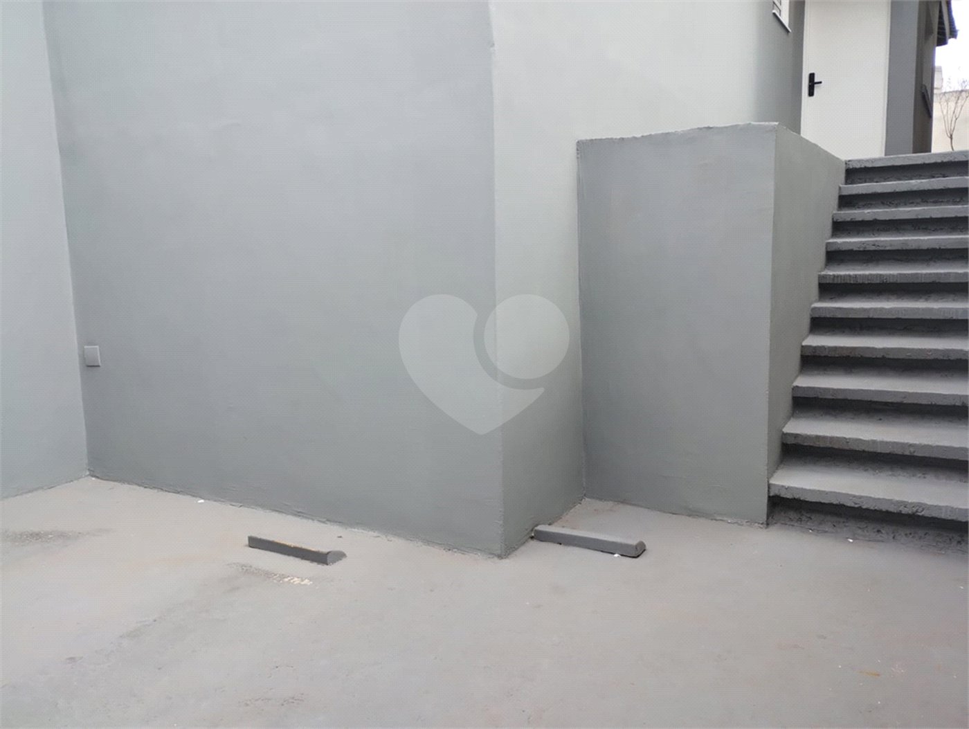 Casa Térrea à venda com 1 quarto em Vila Nivi, São Paulo, SP