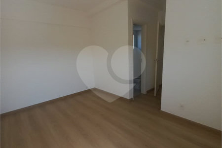 Apartamento à venda com 3 quartos, sendo 2 suítes,  no Centro, Mogi das Cruzes, SP