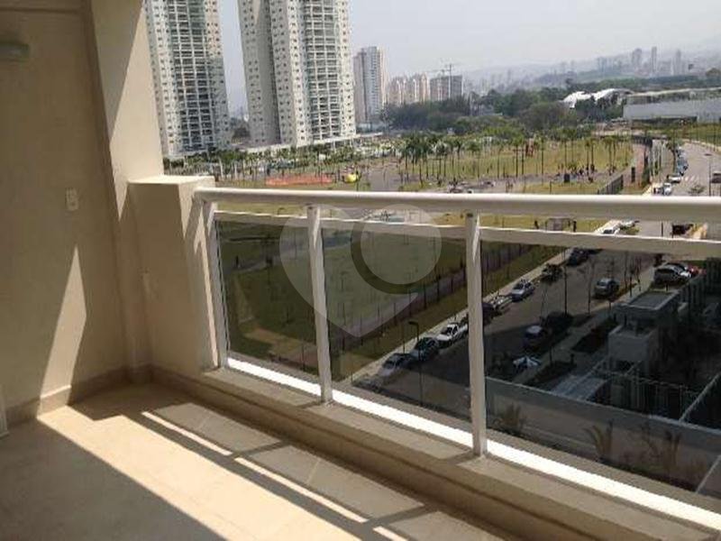 Apartamento à venda com 2 quartos, sendo 1 suíte, em Água Branca, São Paulo, SP