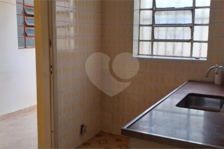 Sobrado à venda com 2 quartos em Santana, São Paulo, SP